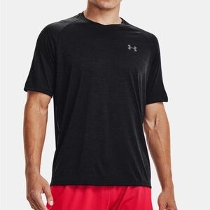 Under Armour UA Tech V-Neck TShirt Black Loose Dryfit Men’s Size M